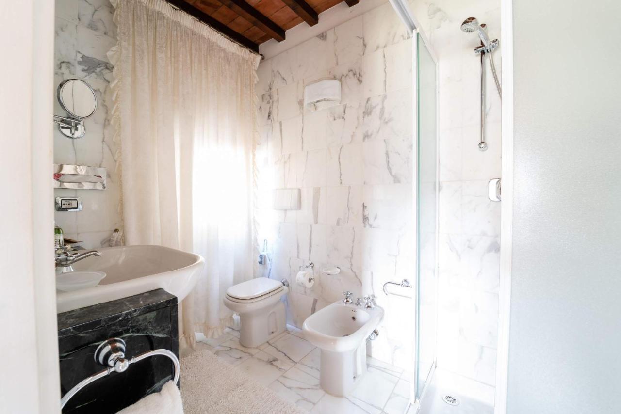 Bed and Breakfast Tenuta Le Viste Скандиччи Экстерьер фото